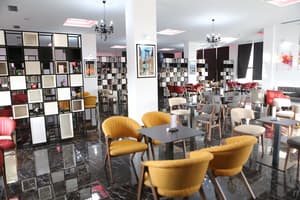 thumbnail: Cafe