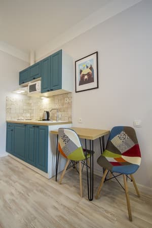 thumbnail: Private kitchenette