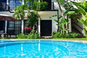 thumbnail: Exterior