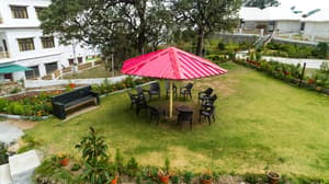 thumbnail: Outdoor banquet area