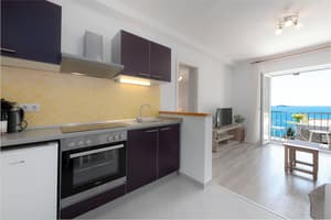 thumbnail: Private kitchenette