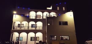 thumbnail: Exterior