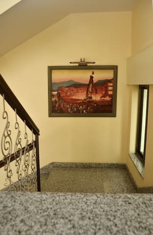 thumbnail: Staircase