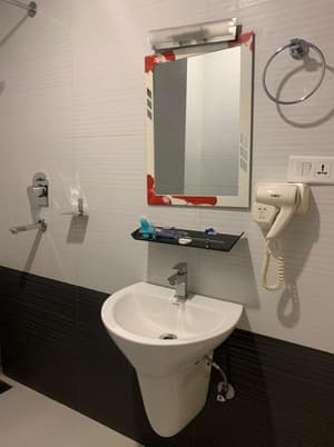 thumbnail: Bathroom
