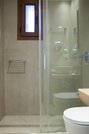 thumbnail: Bathroom shower