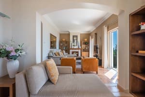 thumbnail: Living room