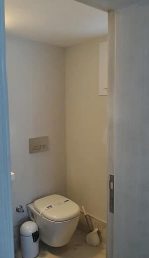 thumbnail: Bathroom