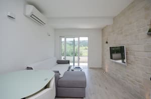 thumbnail: Living room