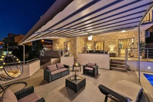 thumbnail: Terrace/patio