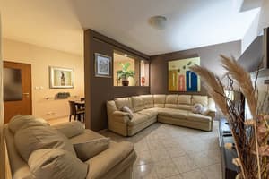 thumbnail: Living room