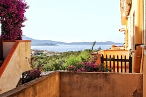 thumbnail: Balcony view