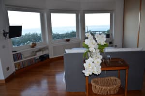 thumbnail: Living room