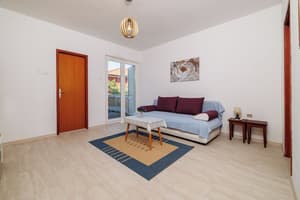 thumbnail: Living room
