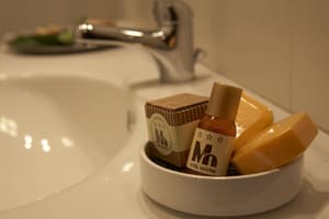 thumbnail: Room amenity
