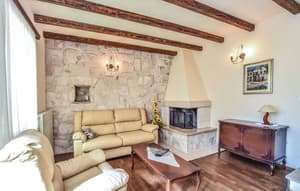 thumbnail: Living room