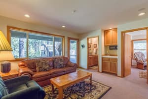 thumbnail: Living room