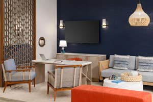 thumbnail: Concierge desk