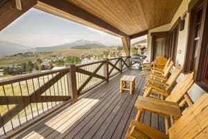thumbnail: Balcony
