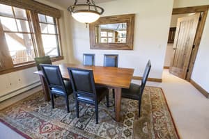 thumbnail: In-room dining