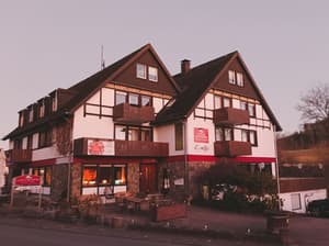 thumbnail: Exterior