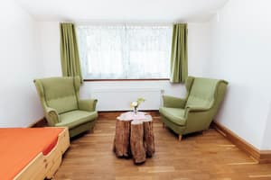 thumbnail: Living area