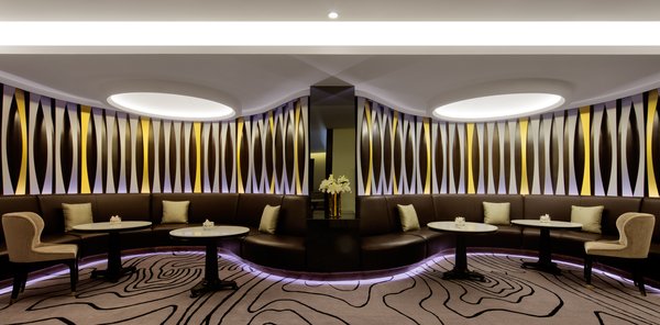 76522470-H1-Executive_Lounge.jpg