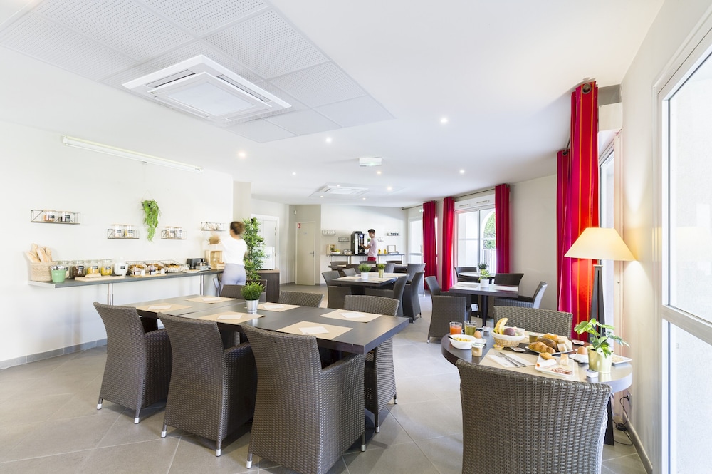 Restaurant-cafeteria