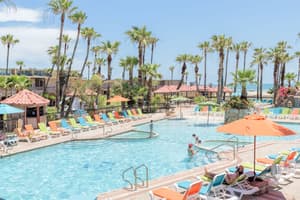 thumbnail: Pool