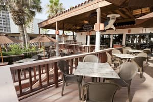 thumbnail: Sports bar