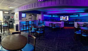 thumbnail: Nightclub