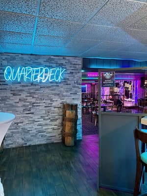 thumbnail: Nightclub