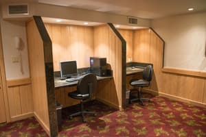 thumbnail: Business center