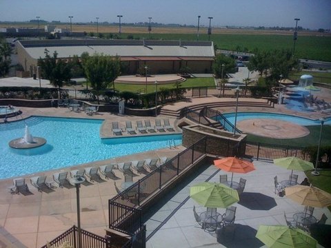 Tachi Pool