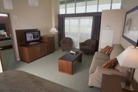 EXECUTIVE KING SUITE