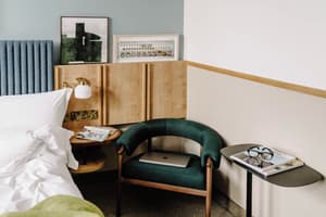 thumbnail: Room