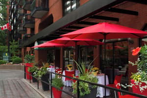 thumbnail: Restaurant
