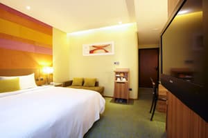 thumbnail: Room