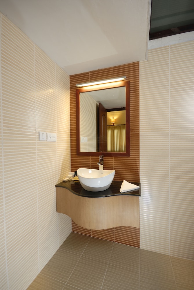Bathroom sink