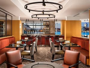 thumbnail: Restaurant