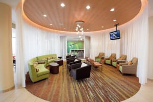 thumbnail: Lobby lounge