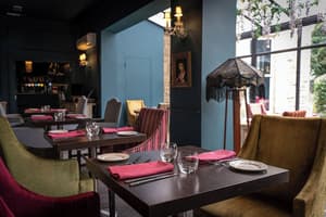 thumbnail: Restaurant