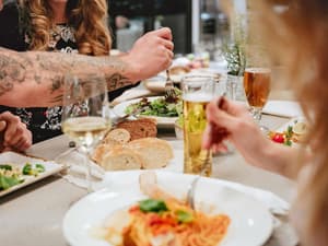 thumbnail: Restaurant