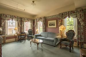 thumbnail: Living area