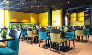 thumbnail: Restaurant