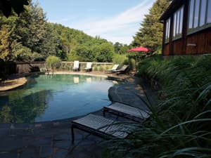 thumbnail: Pool