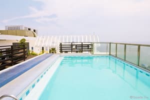 thumbnail: Pool