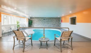 thumbnail: Pool