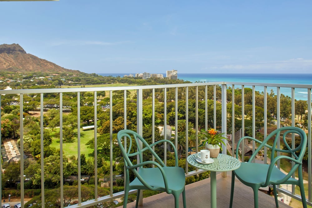 Beach/ocean view