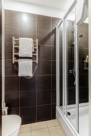 thumbnail: Bathroom