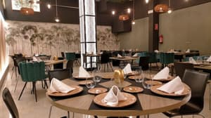 thumbnail: Restaurant